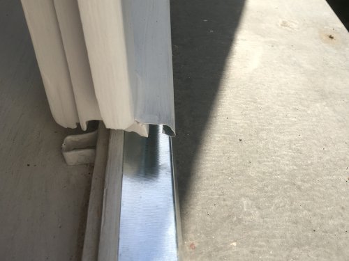 Renovace špaletového okna zlatá střední - pohled na opravu